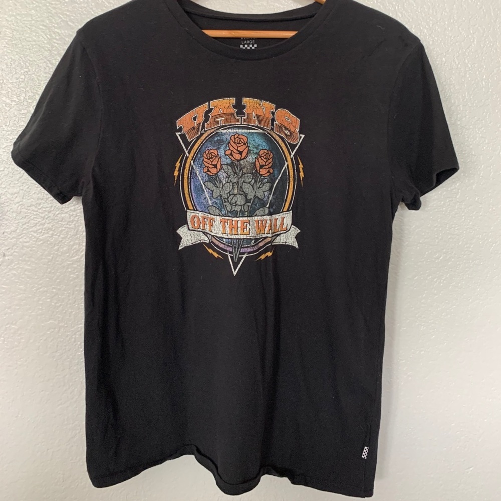 Black vans tee